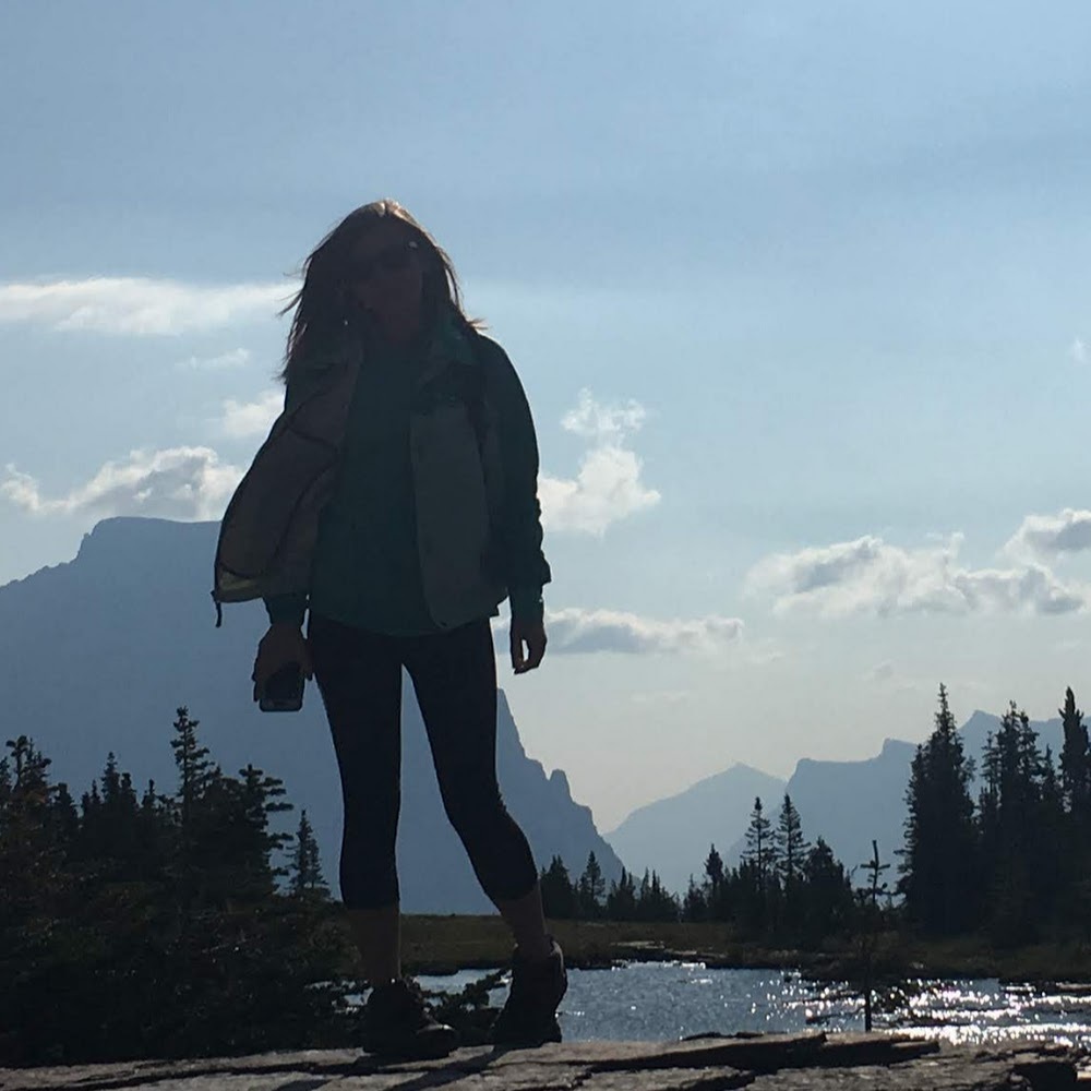 Meet your Posher, Alyssa